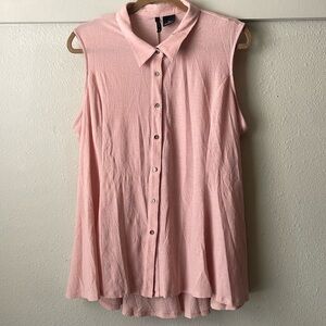 Vintage New Directions light pink sleeveless button down
